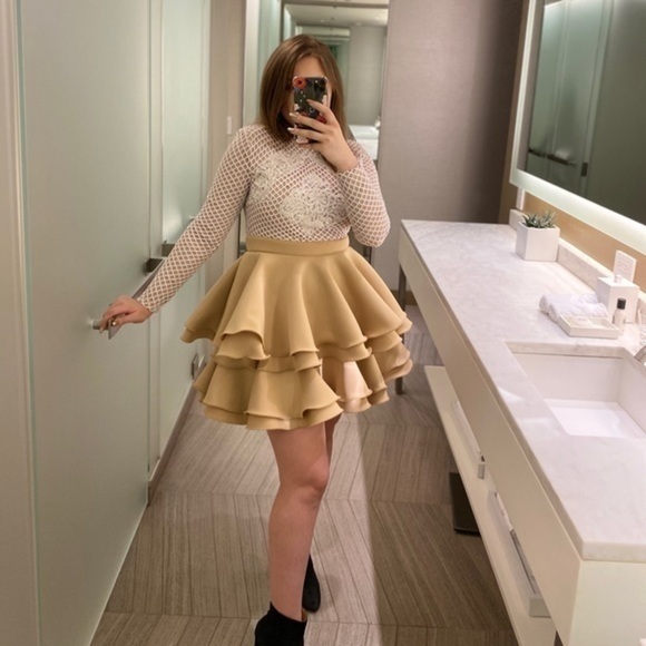 Dresses & Skirts - Stunning dress sequin and peplum skirt christmas holiday date thanksgiving xmas